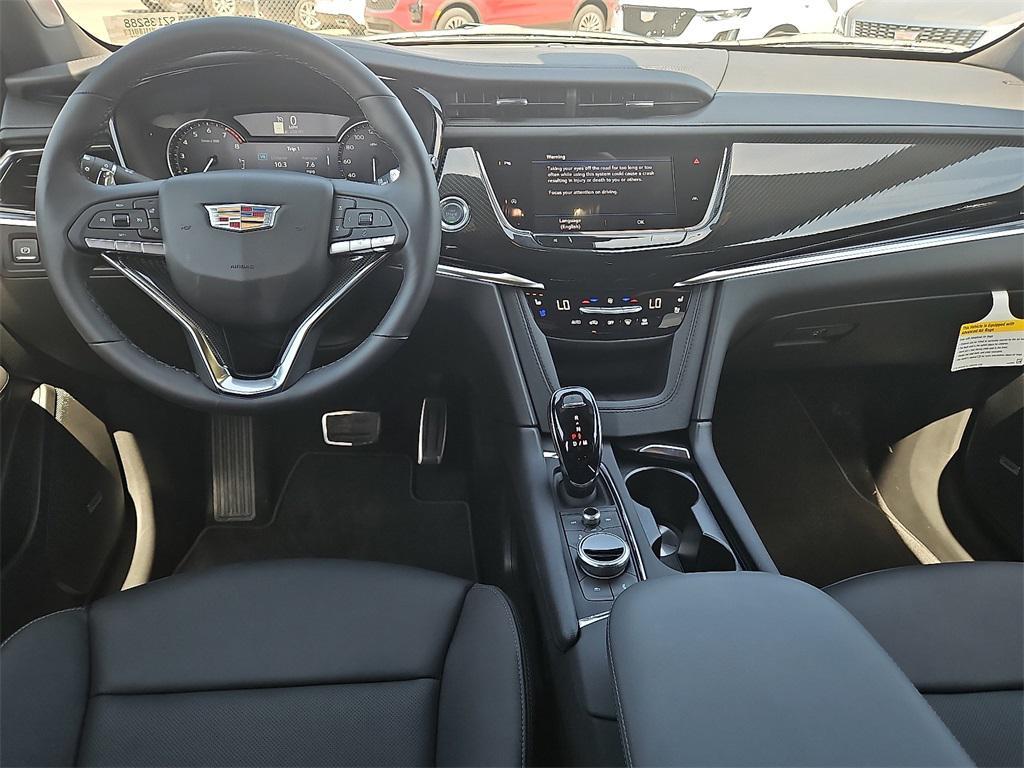 new 2025 Cadillac XT6 car, priced at $63,515