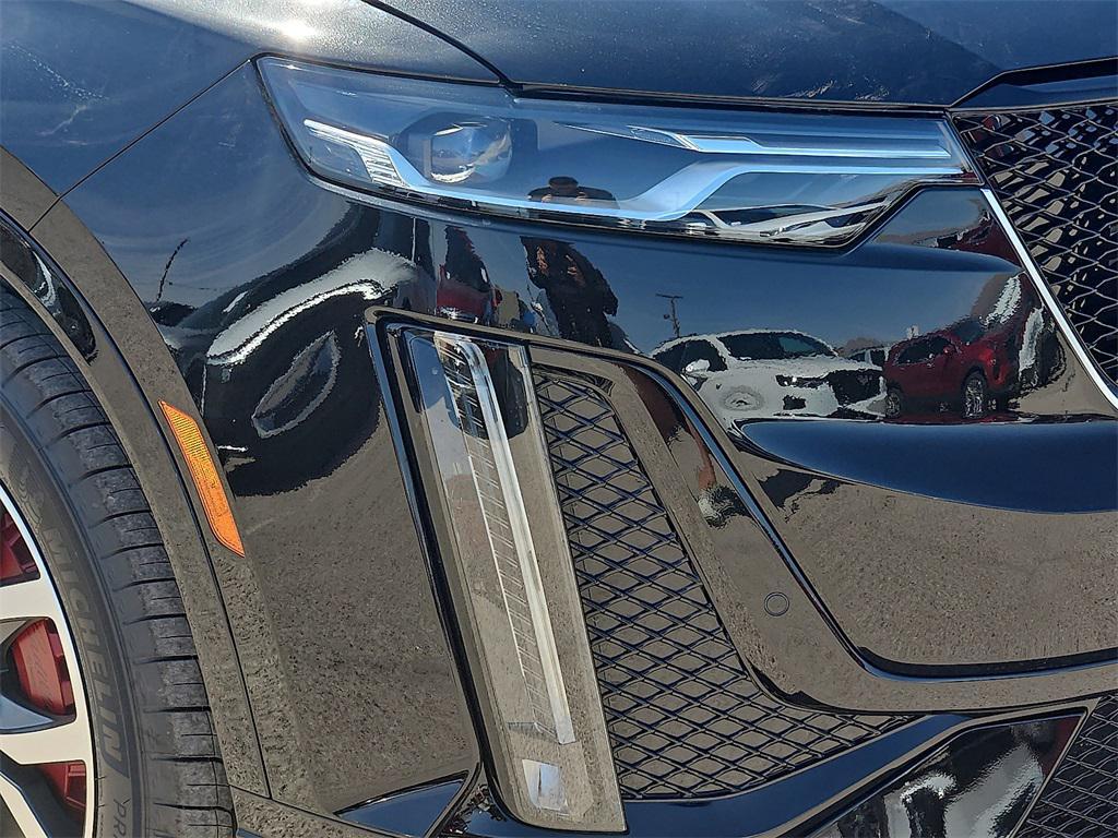 new 2025 Cadillac XT6 car, priced at $63,515