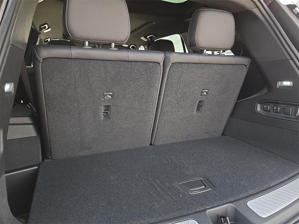 new 2026 Cadillac VISTIQ car, priced at $80,215