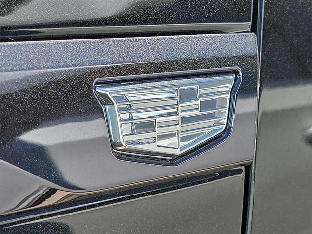new 2026 Cadillac VISTIQ car, priced at $80,215