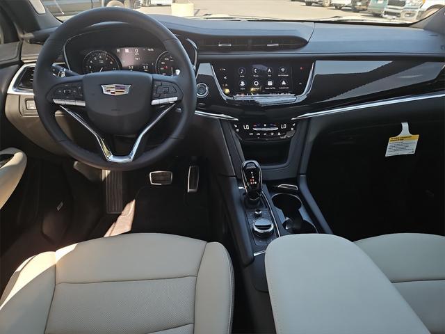 new 2025 Cadillac XT6 car, priced at $70,048