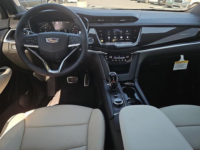 new 2025 Cadillac XT6 car, priced at $70,048
