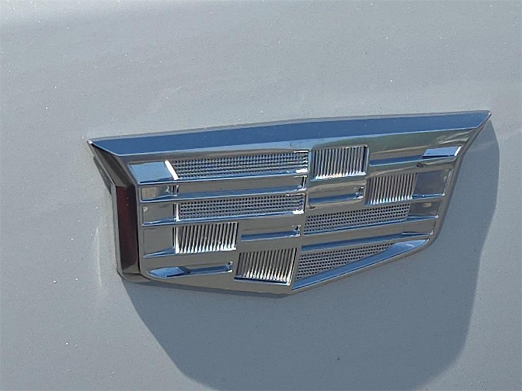 new 2025 Cadillac XT5 car, priced at $59,420