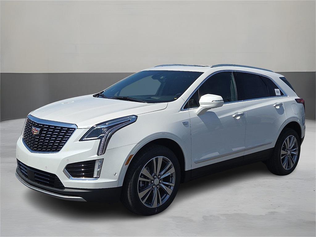 new 2025 Cadillac XT5 car, priced at $59,420