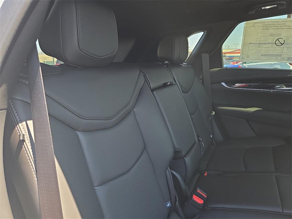 new 2025 Cadillac XT5 car, priced at $59,420