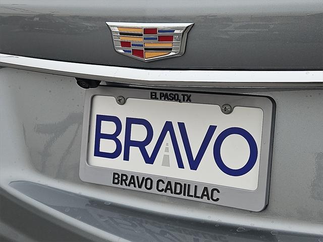 new 2025 Cadillac XT5 car, priced at $54,990