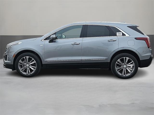 new 2025 Cadillac XT5 car, priced at $54,990