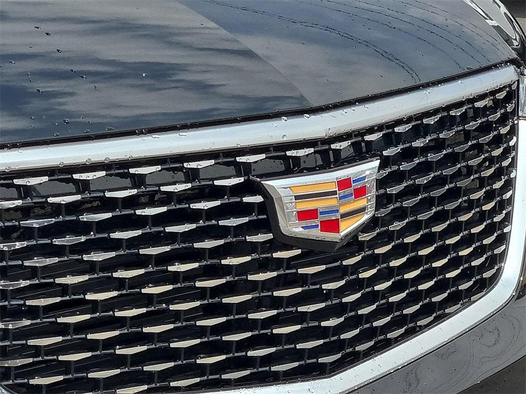 new 2025 Cadillac XT6 car, priced at $53,315