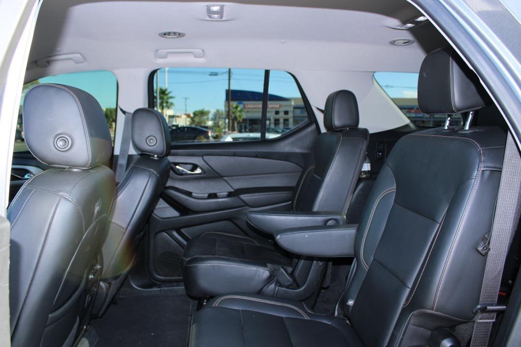used 2020 Chevrolet Traverse car, priced at $26,859