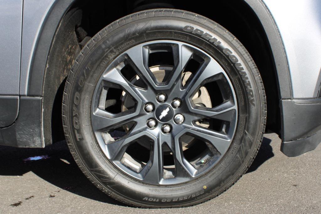 used 2020 Chevrolet Traverse car, priced at $26,859