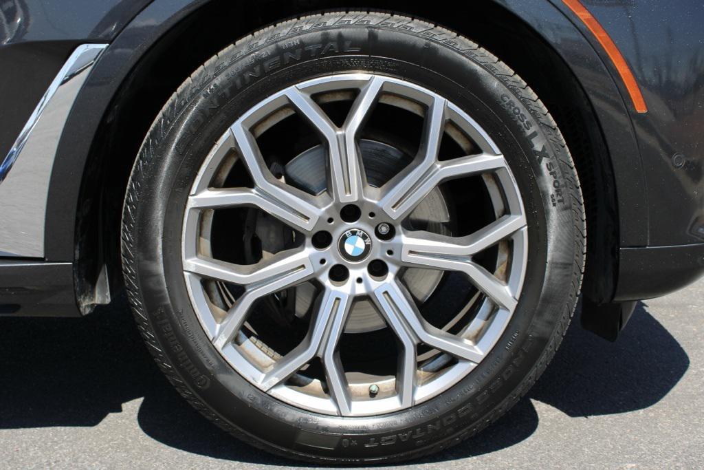 used 2022 BMW X7 car, priced at $38,697