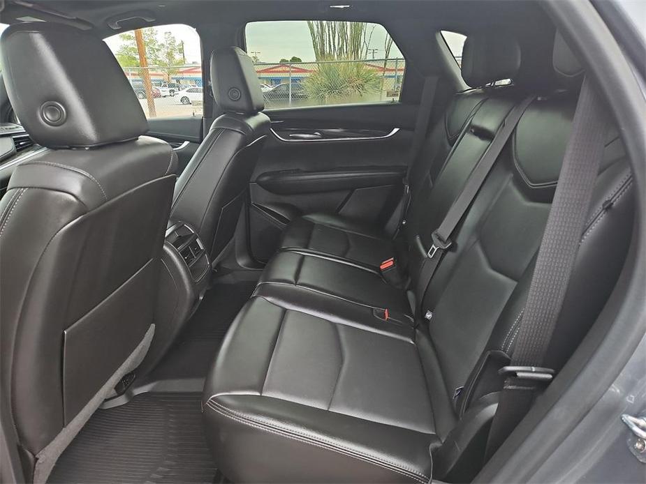 used 2022 Cadillac XT5 car, priced at $27,810