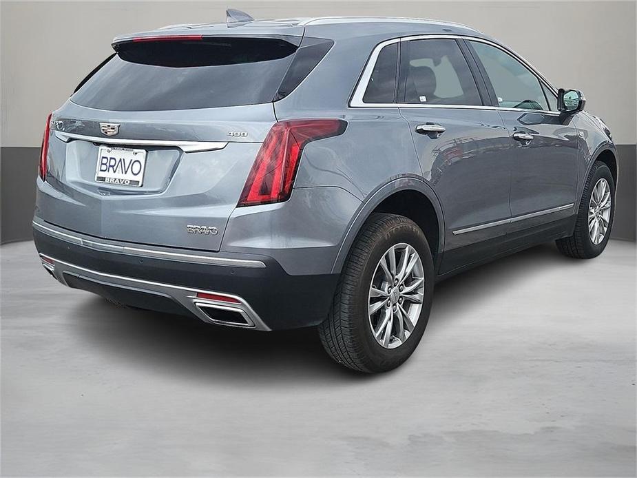 used 2022 Cadillac XT5 car, priced at $27,810