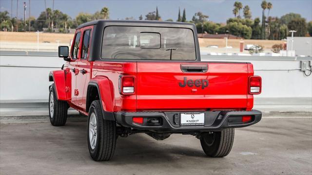 used 2022 Jeep Gladiator car, priced at $26,995