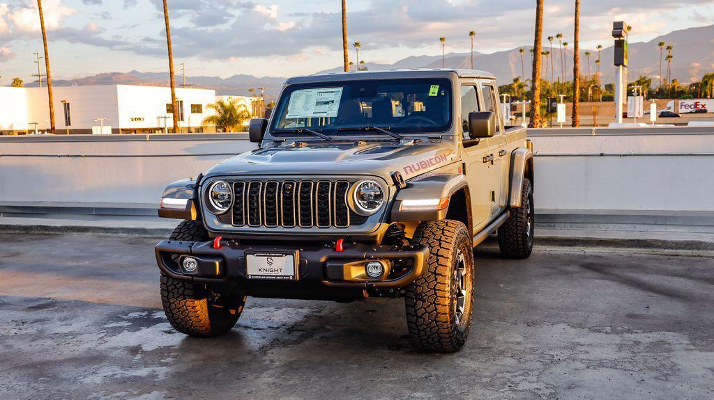 new 2025 Jeep Gladiator car, priced at $46,114