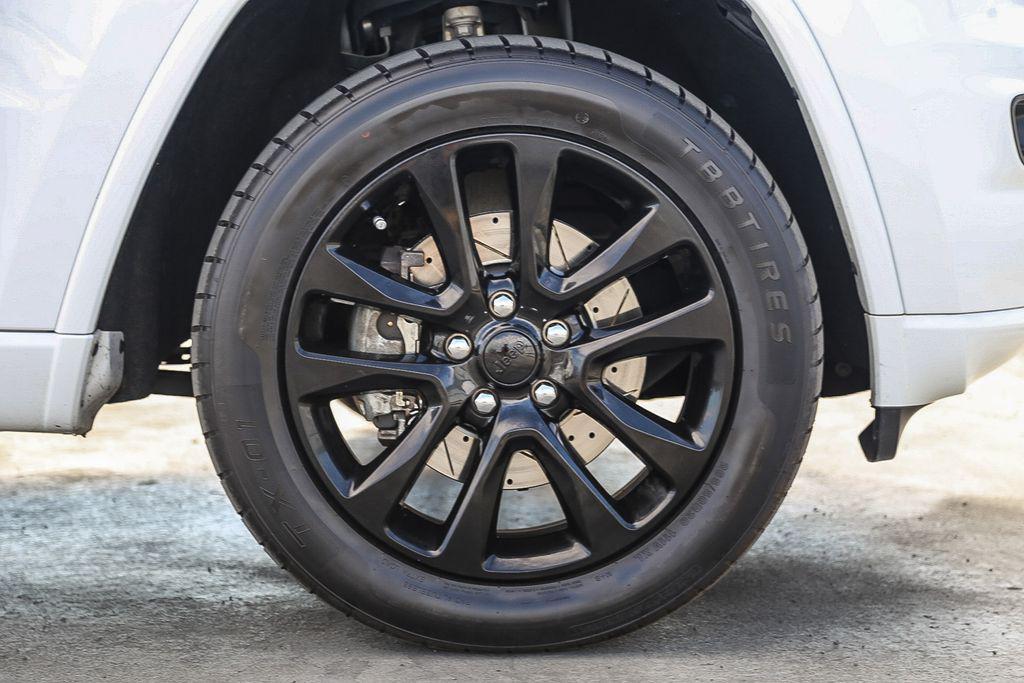 used 2021 Jeep Grand Cherokee car, priced at $23,888