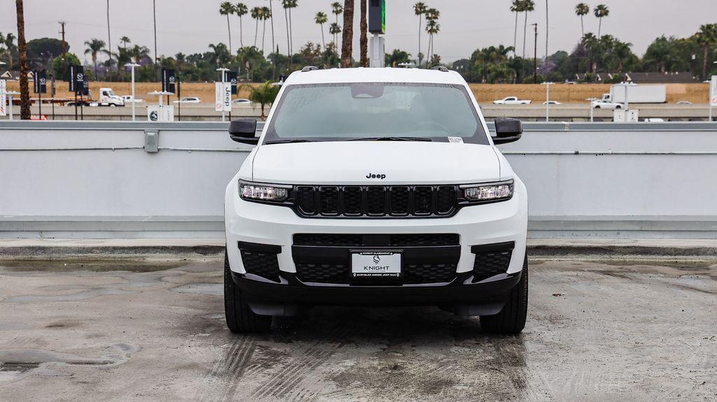 new 2025 Jeep Grand Cherokee L car, priced at $36,352