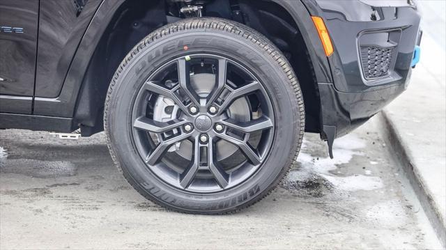 new 2025 Jeep Grand Cherokee 4xe car, priced at $63,275
