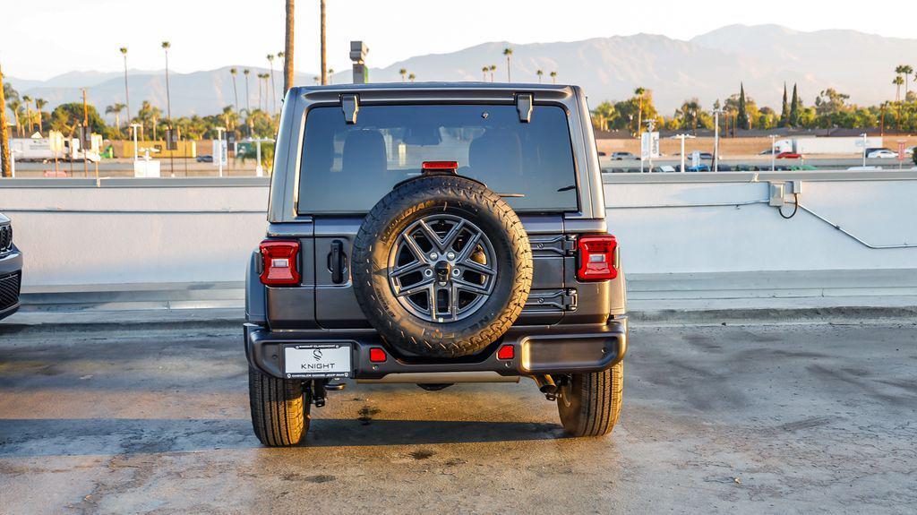 new 2025 Jeep Wrangler car, priced at $43,268