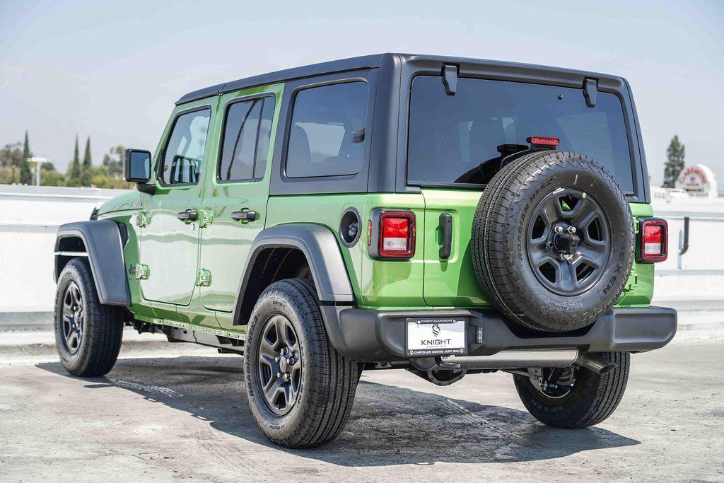 new 2025 Jeep Wrangler car, priced at $35,925