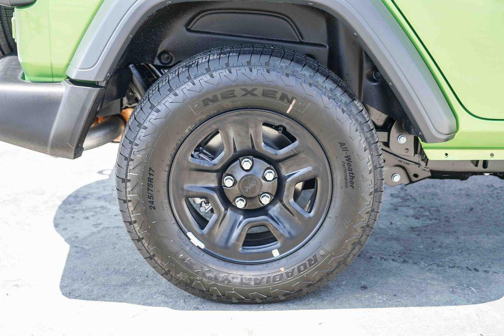 new 2025 Jeep Wrangler car, priced at $35,925