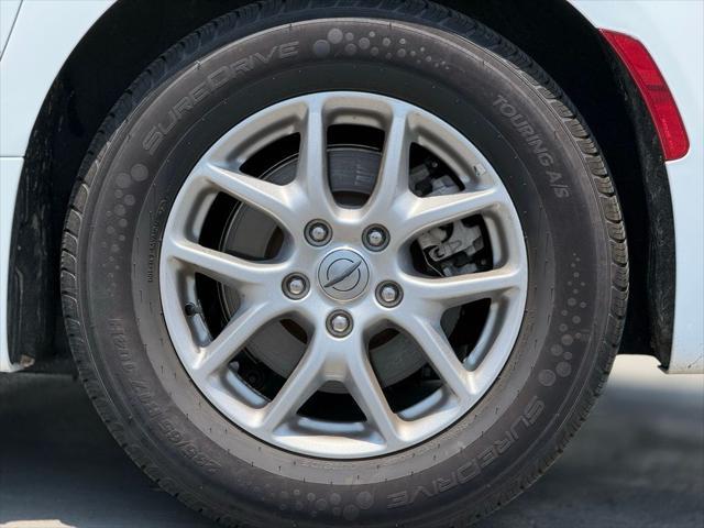 used 2024 Chrysler Pacifica car, priced at $28,495