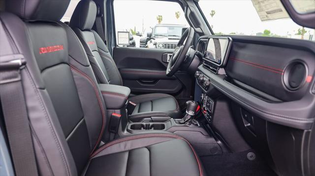 new 2025 Jeep Gladiator car, priced at $52,535