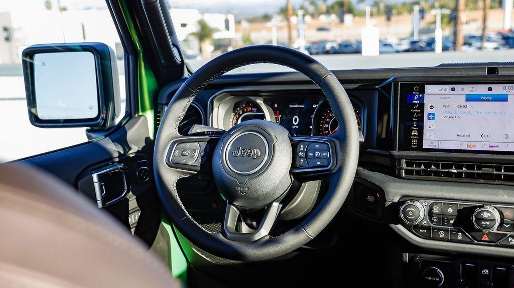 new 2025 Jeep Gladiator car, priced at $51,583