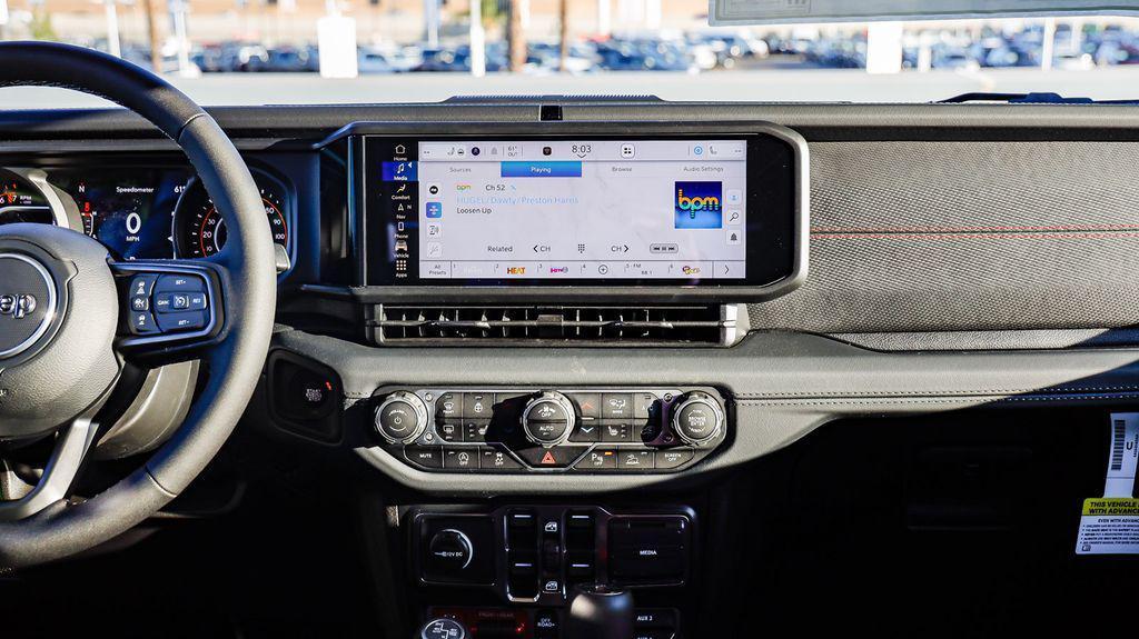 new 2025 Jeep Gladiator car, priced at $51,583