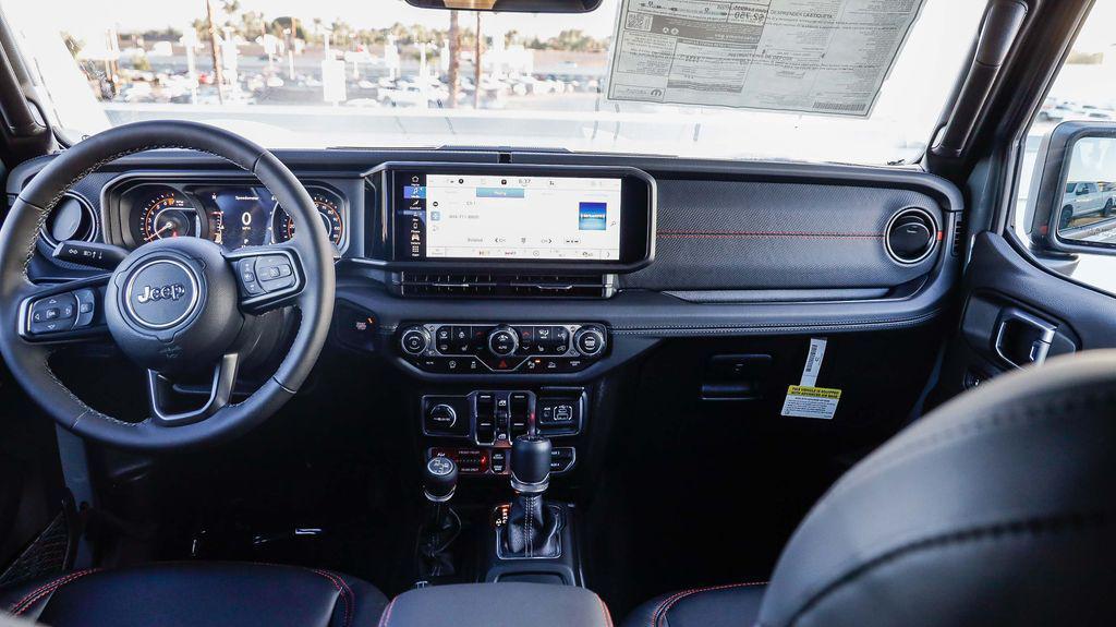 new 2025 Jeep Gladiator car, priced at $49,028