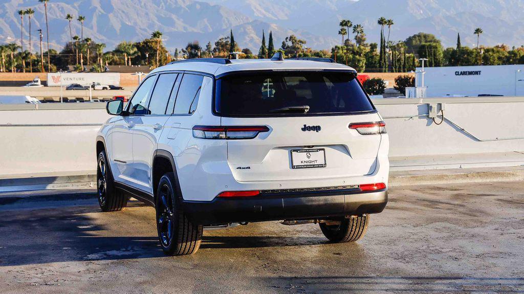 new 2025 Jeep Grand Cherokee L car, priced at $38,831