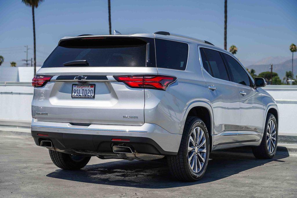 used 2022 Chevrolet Traverse car, priced at $28,995