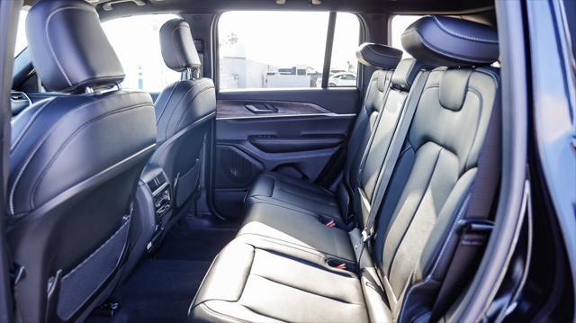new 2025 Jeep Grand Cherokee car, priced at $39,985