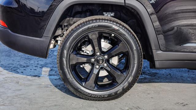 new 2025 Jeep Grand Cherokee car, priced at $44,985