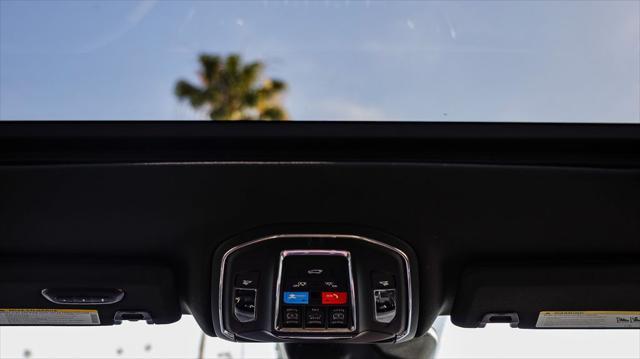 new 2025 Jeep Grand Cherokee car, priced at $44,985