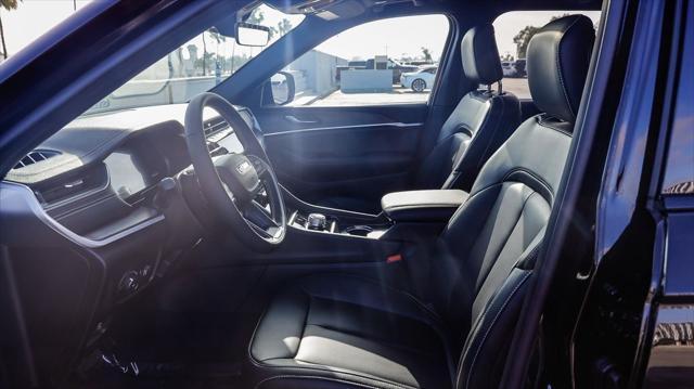new 2025 Jeep Grand Cherokee car, priced at $44,985