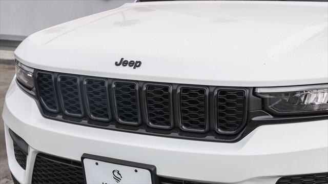 new 2025 Jeep Grand Cherokee car, priced at $36,135