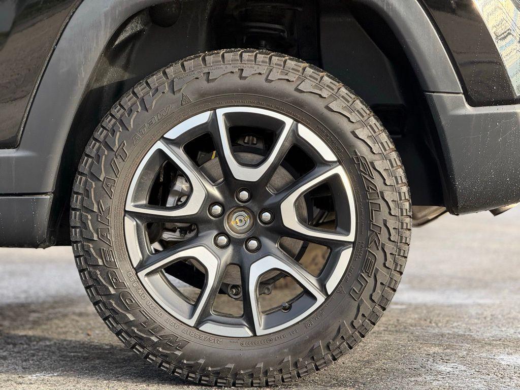 used 2024 Jeep Compass car, priced at $21,795