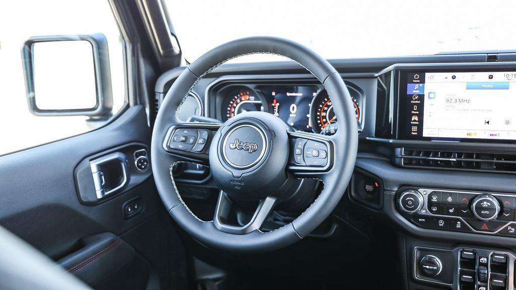 new 2025 Jeep Wrangler car, priced at $47,176
