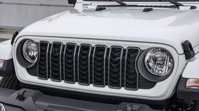 new 2025 Jeep Gladiator car, priced at $43,310