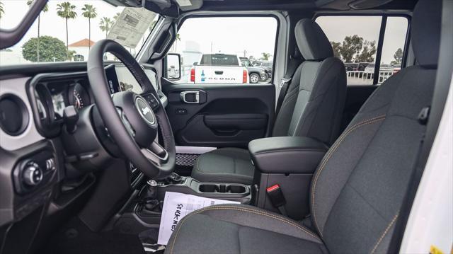 new 2025 Jeep Gladiator car, priced at $43,310