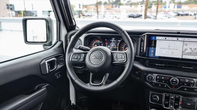 new 2025 Jeep Gladiator car, priced at $43,310