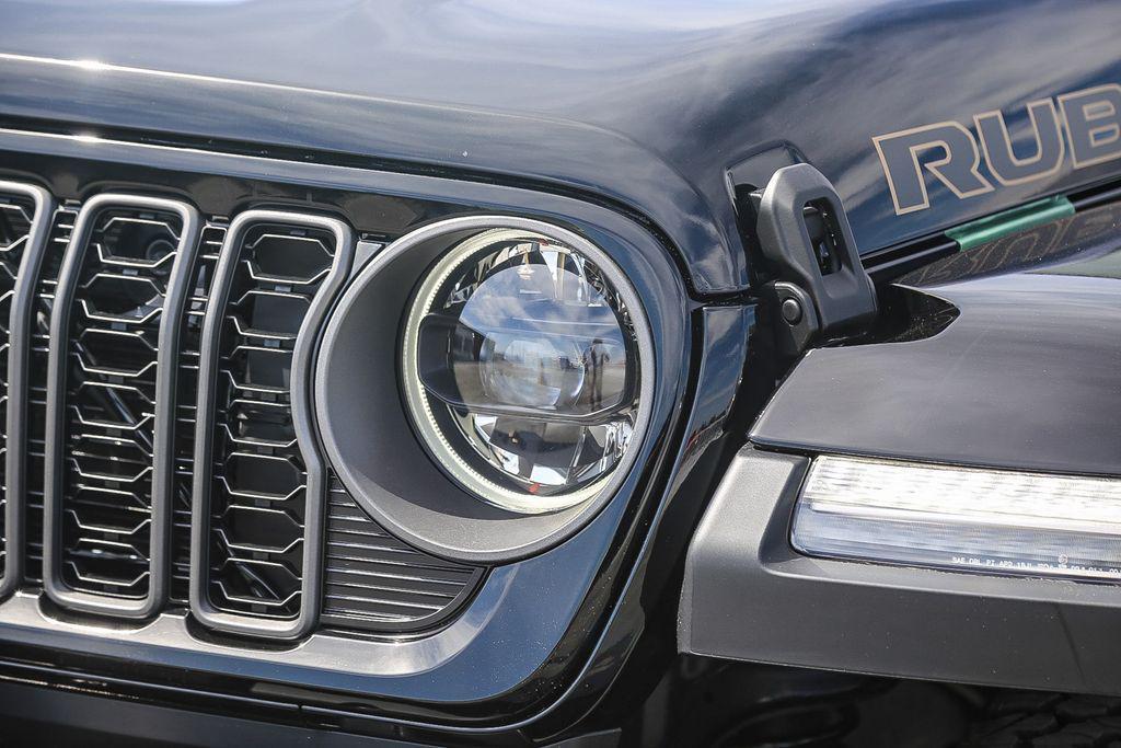 new 2025 Jeep Wrangler car, priced at $96,033