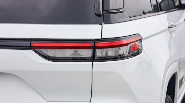 new 2025 Jeep Grand Cherokee 4xe car, priced at $73,887