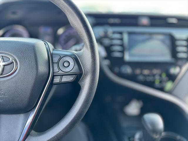 used 2019 Toyota Camry Hybrid car, priced at $18,995
