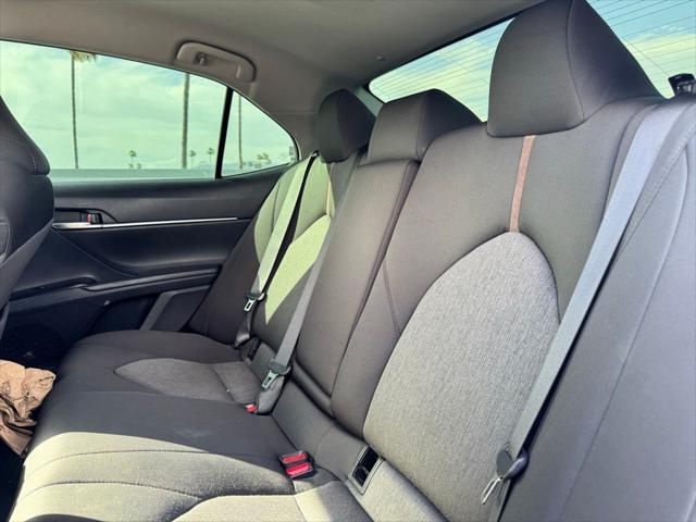 used 2019 Toyota Camry Hybrid car, priced at $18,995