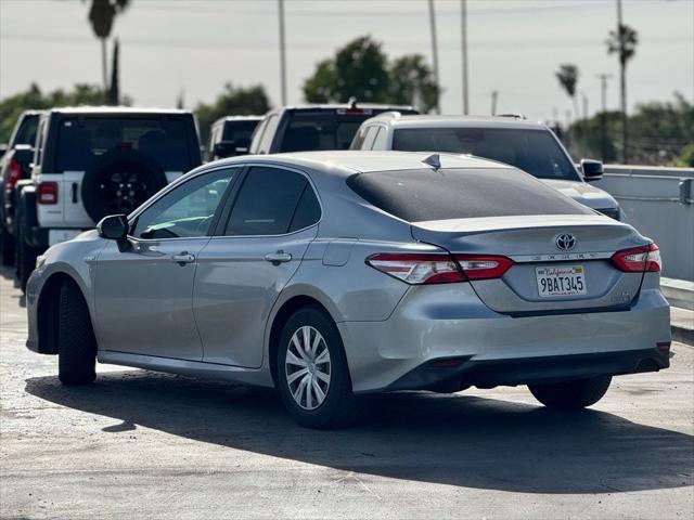 used 2019 Toyota Camry Hybrid car, priced at $18,995