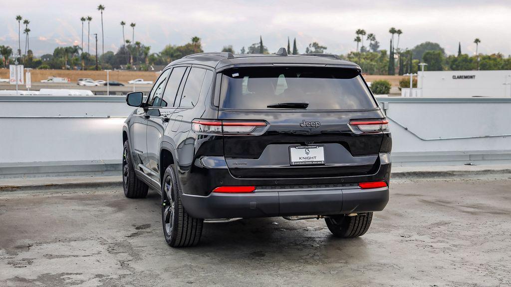 new 2025 Jeep Grand Cherokee L car, priced at $41,103