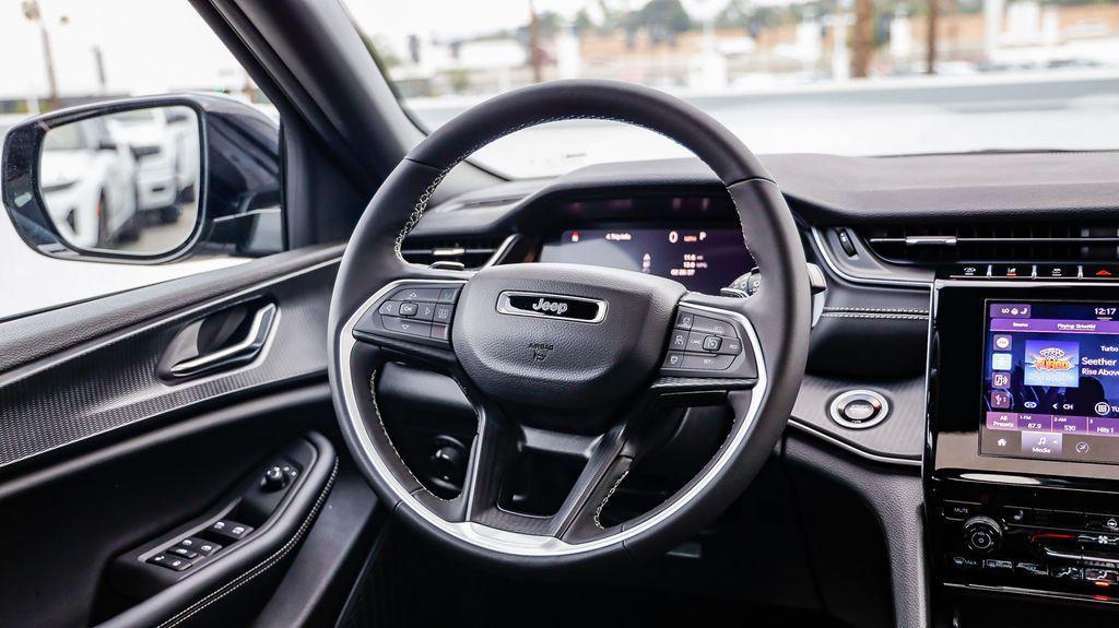 new 2025 Jeep Grand Cherokee L car, priced at $41,103
