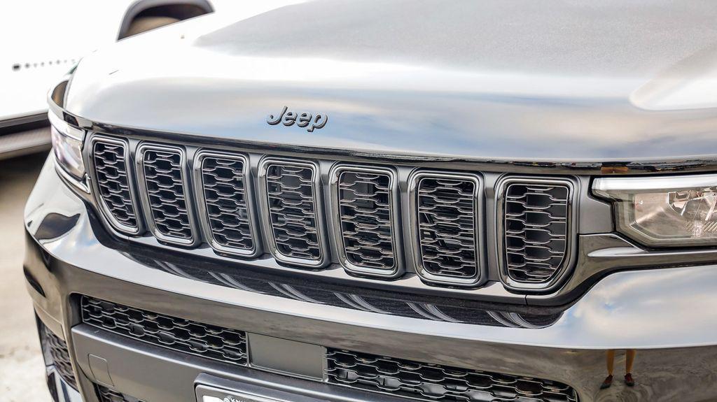 new 2025 Jeep Grand Cherokee L car, priced at $41,103